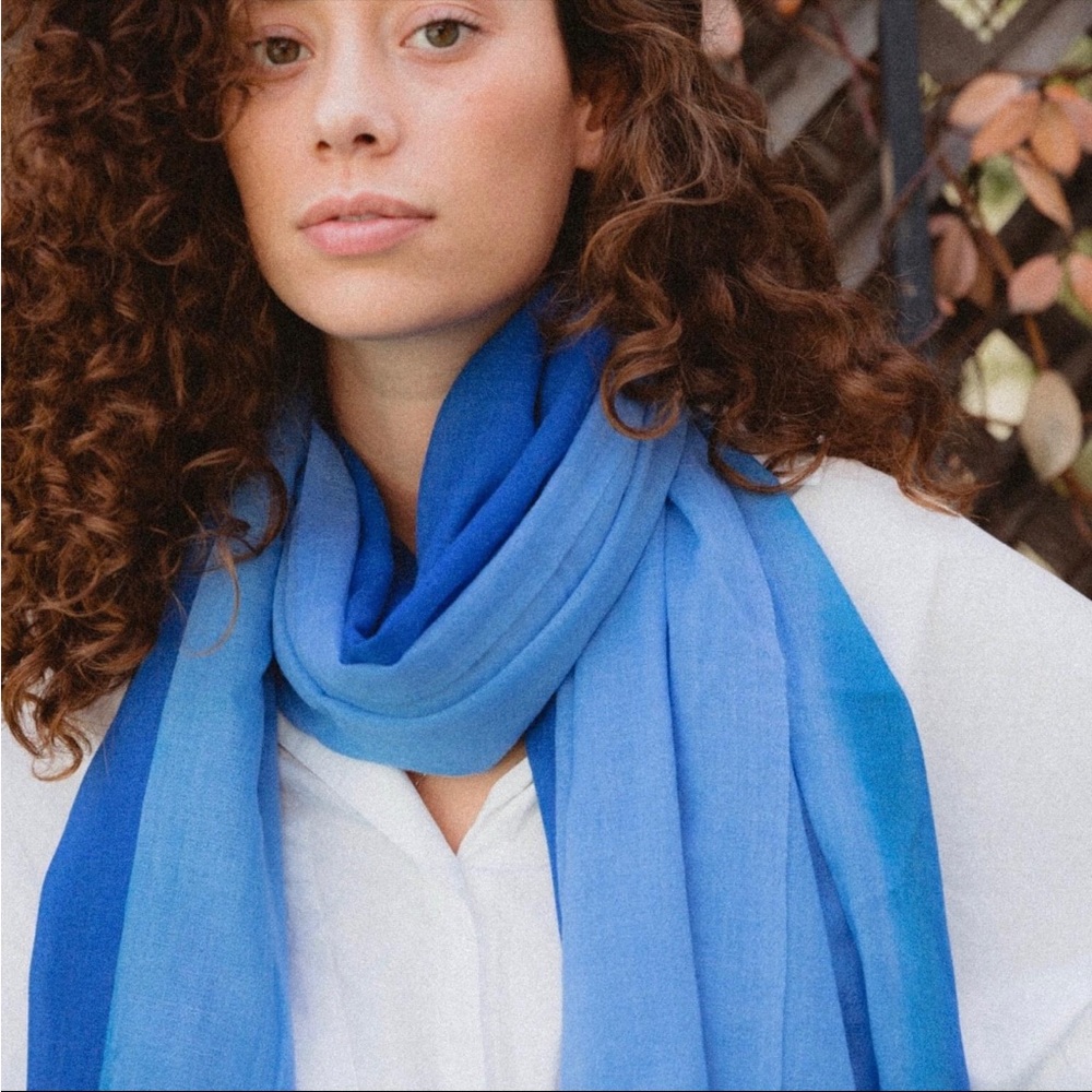 Dip Dye Travelweight Cashmere Wrap